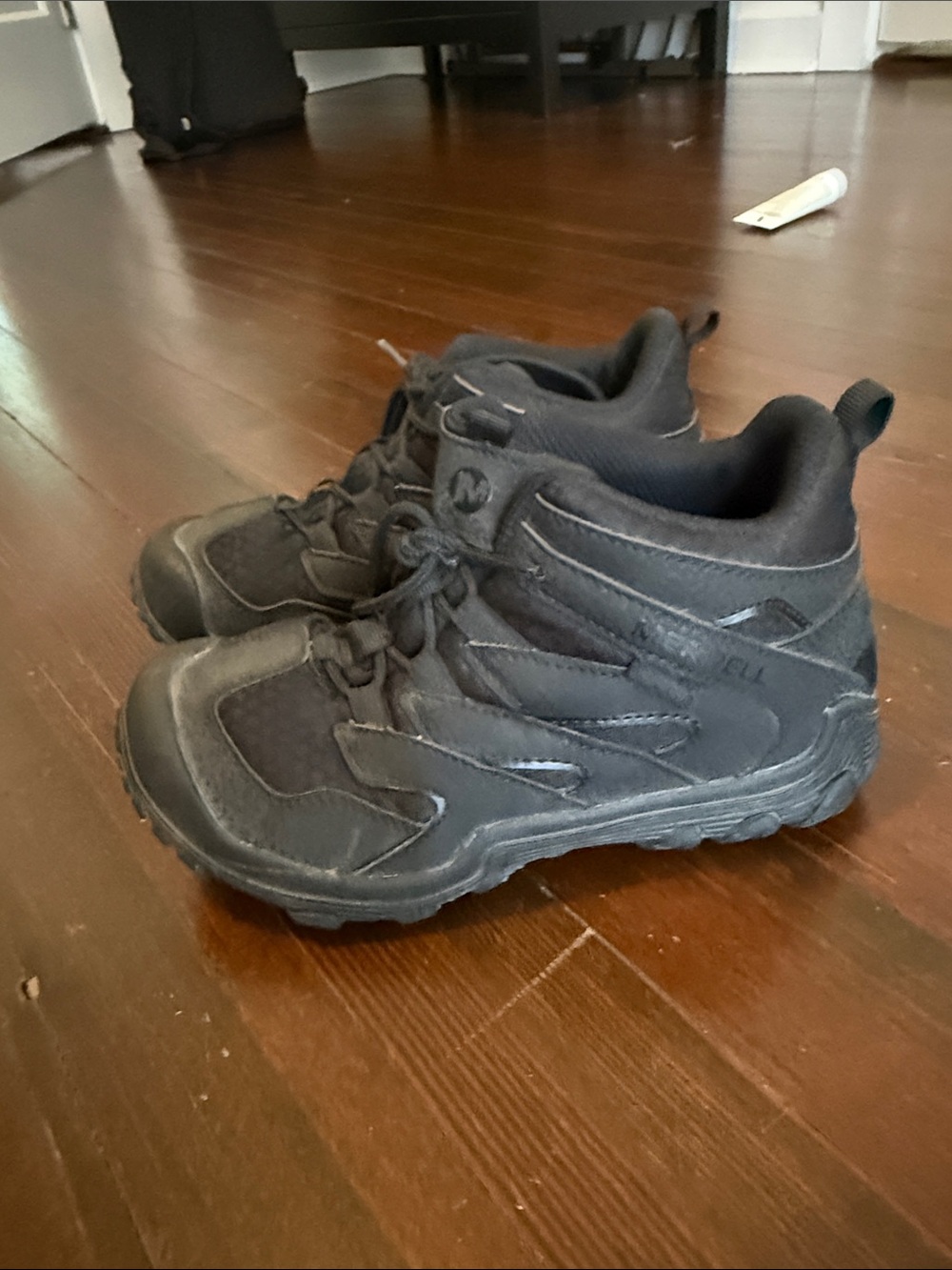 Kids merrell hiking boots